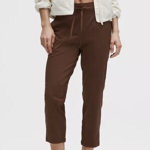 Lululemon Dance Studio Mid Rise Crop Pants NWT